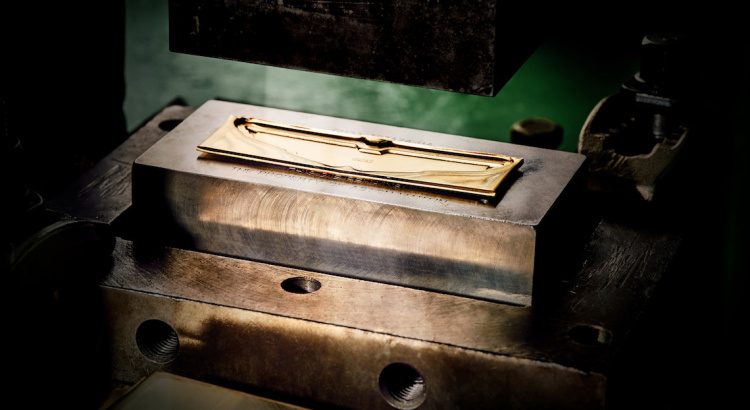 studio-ab-evolution-logo-aston-martin-2